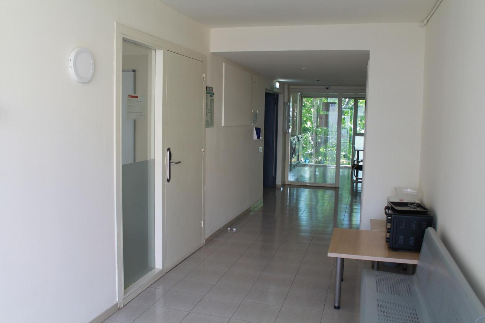 Apartaments Turistics Residencia Vila Nova Vilanova i la Geltru Exterior photo