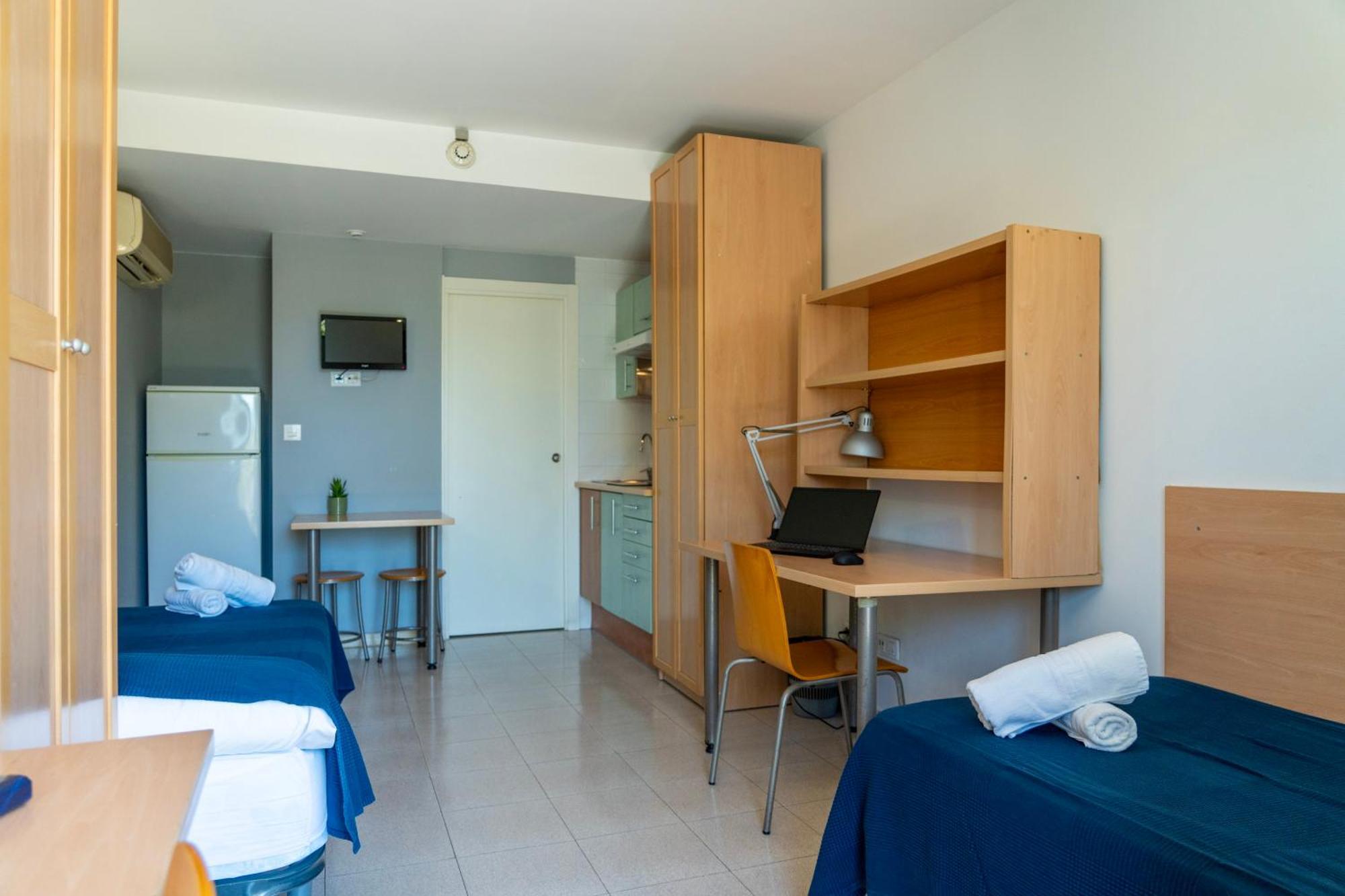 Apartaments Turistics Residencia Vila Nova Vilanova i la Geltru Exterior photo